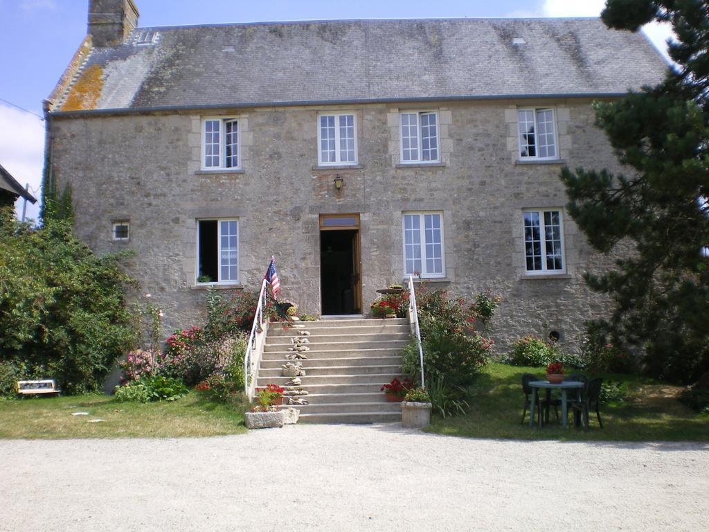 Sainte-Mère-Église Ferme Manoir La Fiere B&B 외부 사진