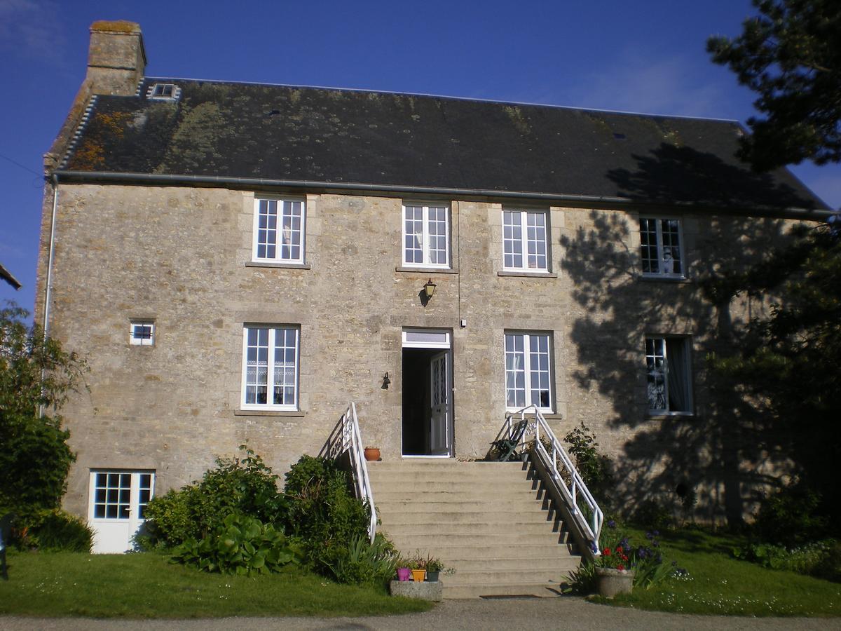 Sainte-Mère-Église Ferme Manoir La Fiere B&B 외부 사진