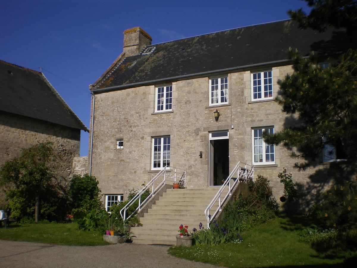 Sainte-Mère-Église Ferme Manoir La Fiere B&B 외부 사진