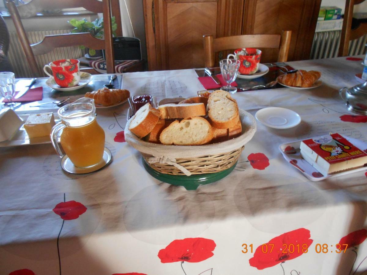Sainte-Mère-Église Ferme Manoir La Fiere B&B 외부 사진